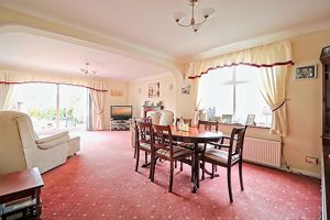 Living / Dining Room- click for photo gallery